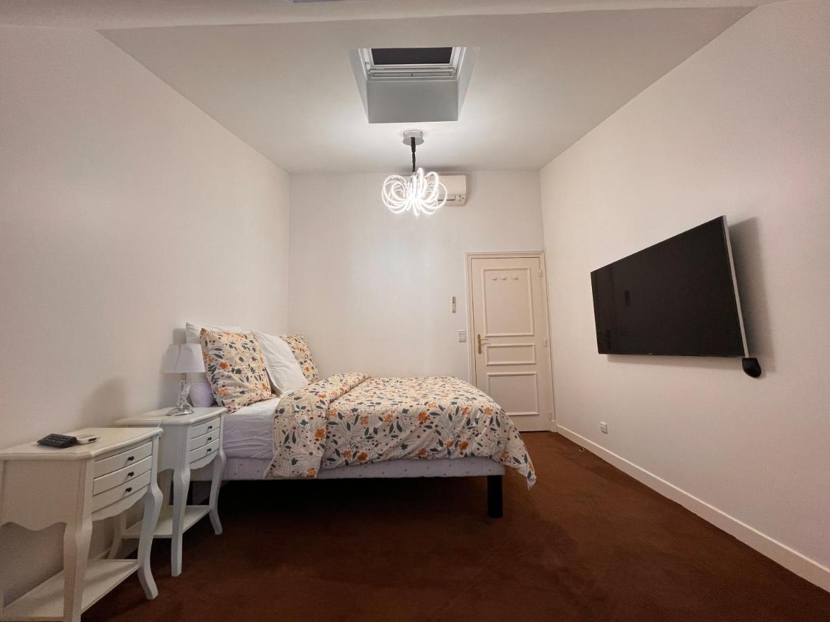 Appartement Champs-Elysees - Hala Παρίσι Εξωτερικό φωτογραφία